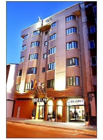 Hotel Alisi Aranda de Duero Dış mekan fotoğraf