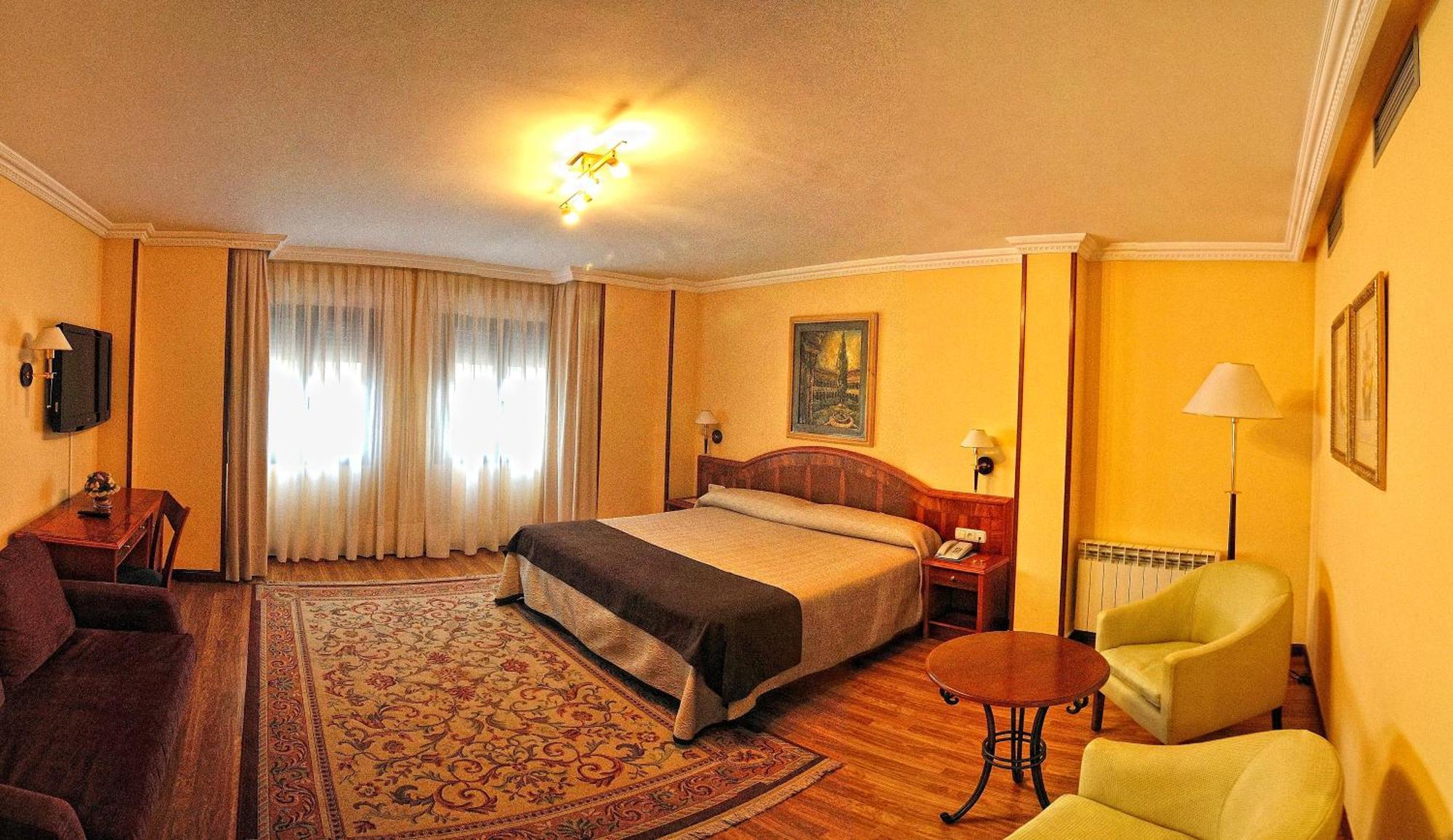 Hotel Alisi Aranda de Duero Dış mekan fotoğraf