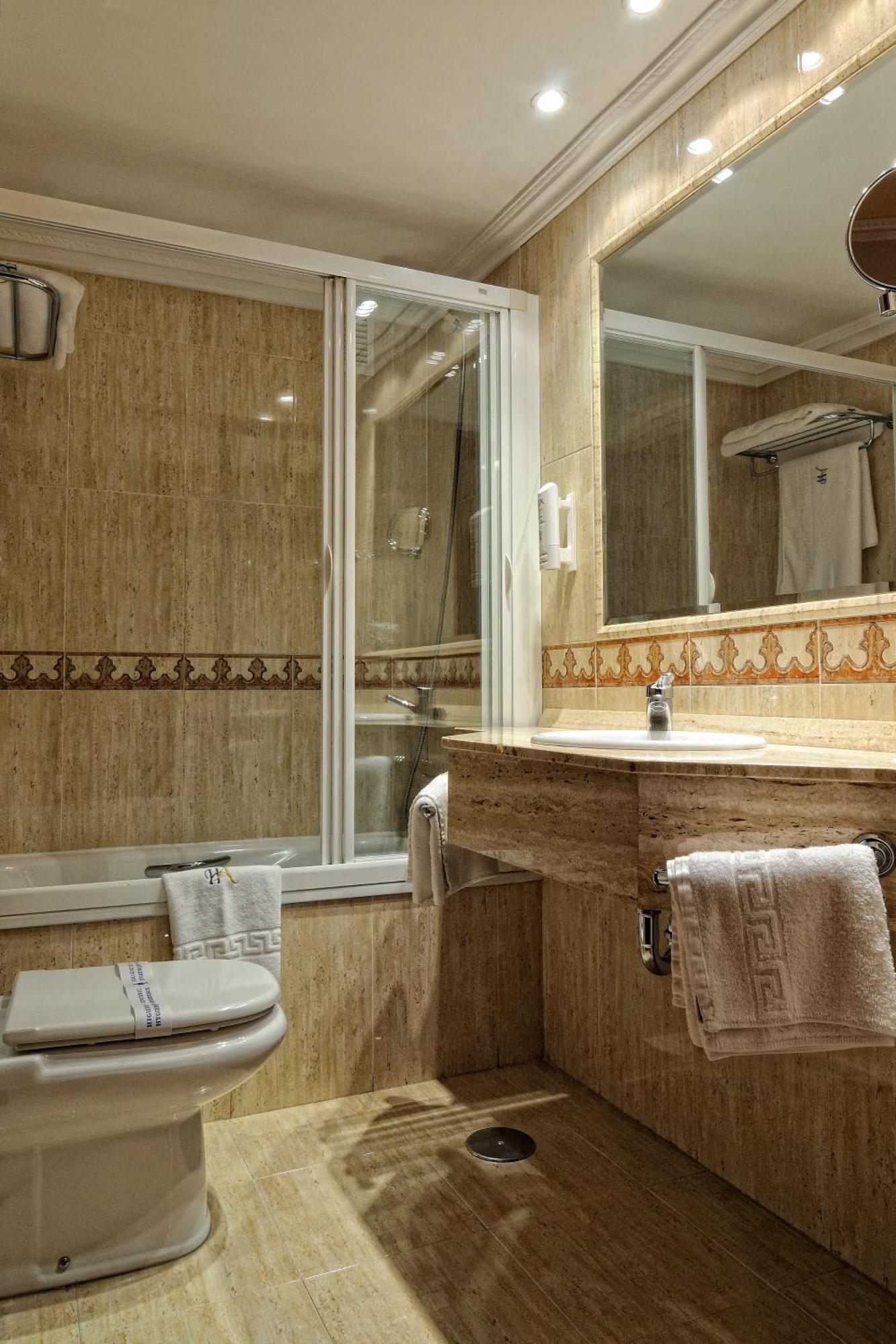 Hotel Alisi Aranda de Duero Dış mekan fotoğraf